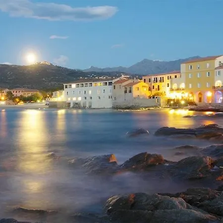 Studio tout équipé de 27m2, à 100m de la mer, et 500m des commerces Algajola  Extérieur photo
