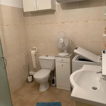 Studio tout équipé de 27m2, à 100m de la mer, et 500m des commerces Algajola  Extérieur photo