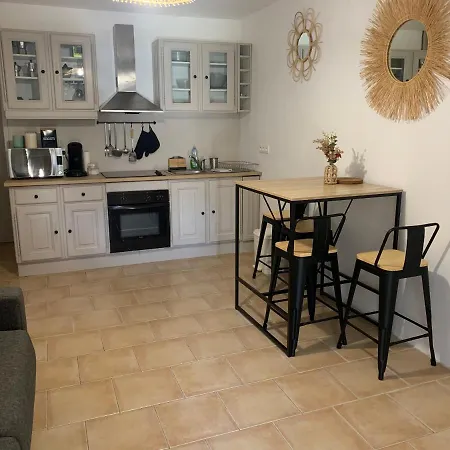 Studio tout équipé de 27m2, à 100m de la mer, et 500m des commerces Algajola  Extérieur photo